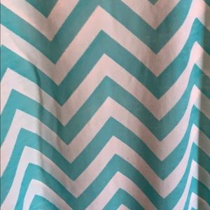 Lularoe large perfect tee